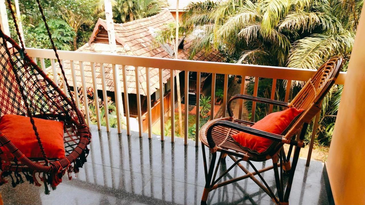 Deluxe Double or Twin Room Balcony